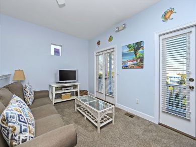 This Destin rental Sleeps 13 This Destin rental Sleeps 13