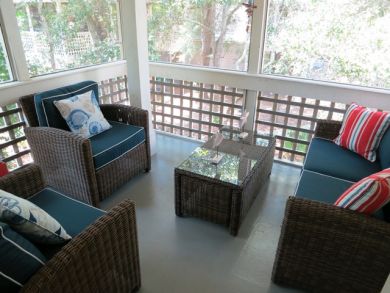 Furnished Lanai