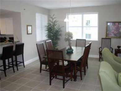 Dining Area Dining Area