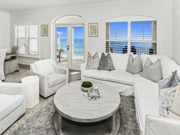 Seacrest Beach Vacation Home Sleeps Ten Guests