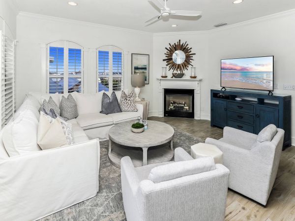 Seacrest Beach Vacation Home Sleeps Ten Guests
