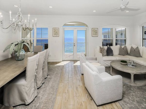 Seacrest Beach Vacation Home Sleeps Ten Guests