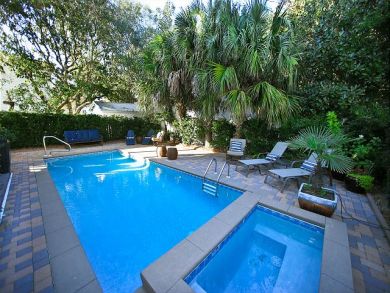 Private Pool & Spa Private Pool & Spa