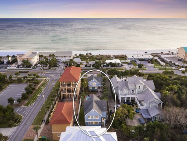 Destin Vacation Rental 7 Bedrooms 1 Min Walk to Beach