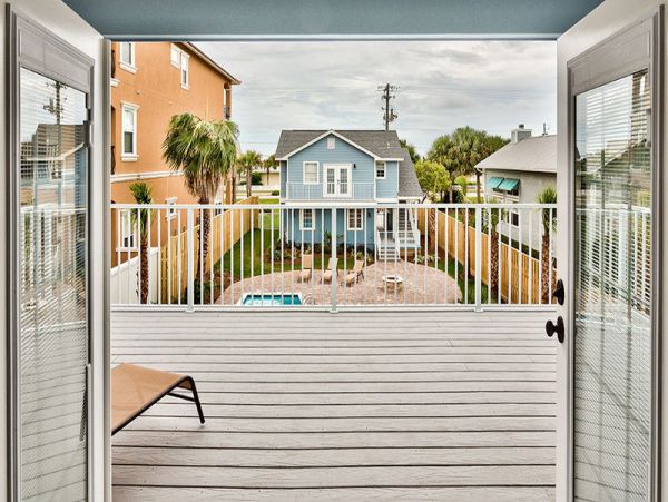 Destin Vacation Rental 7 Bedrooms 1 Min Walk to Beach
