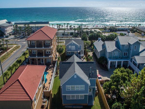 Destin Vacation Rental 7 Bedrooms 1 Min Walk to Beach
