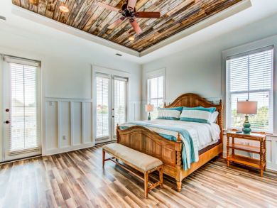 Luxury 6 bedroom home in Destin