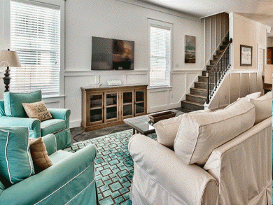 Luxury 6 bedroom home in Destin