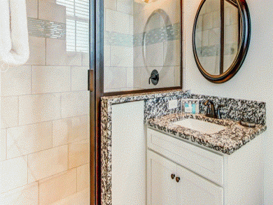 Luxury 6 bedroom home in Destin