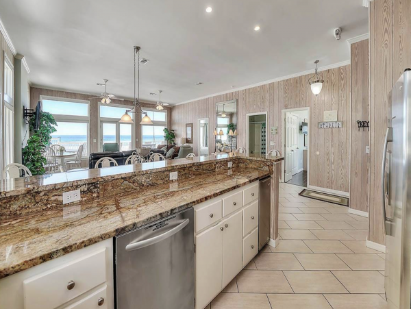 Luxury Santa Rosa Beachfront Rental 6 Bedrooms Sleeps 20