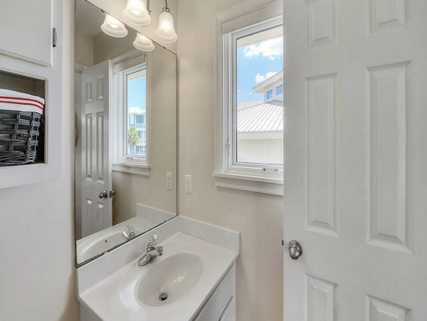 Luxury Santa Rosa Beachfront Rental 6 Bedrooms Sleeps 20