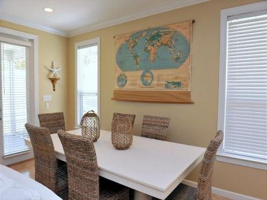 Dining Room Seats Six
