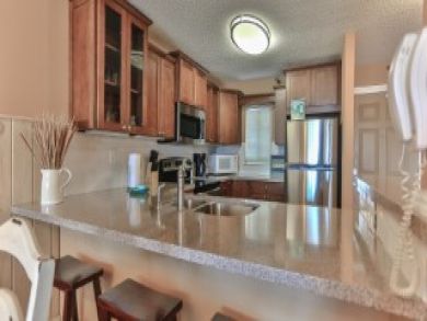 Full Gulf Views - Destin 2 Bedroom Beach Condo - Sleeps 8
