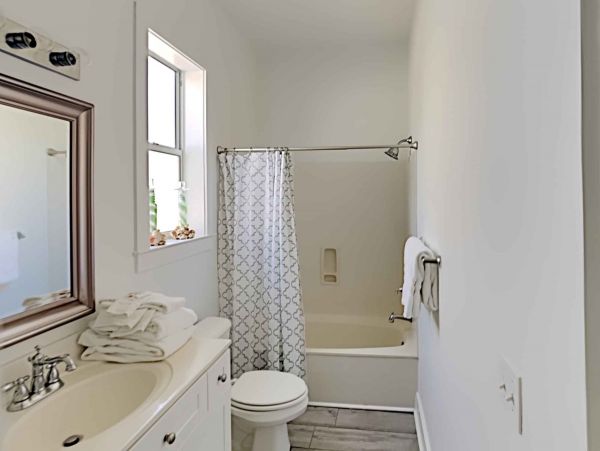 Charming Vacation Rental Home on Miramar Beach - 3 Bedrooms