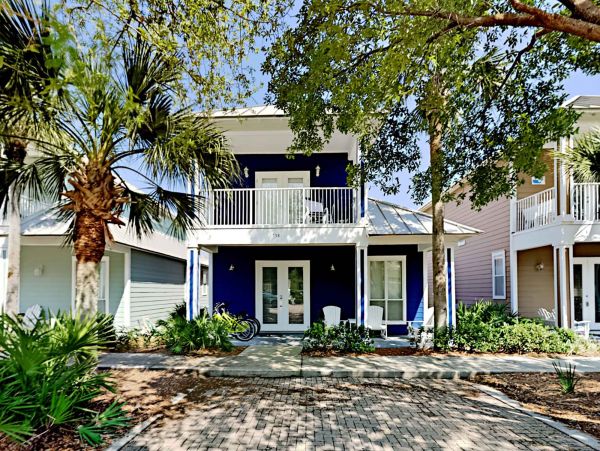 Charming Vacation Rental Home on Miramar Beach - 3 Bedrooms