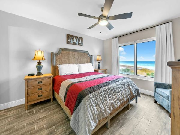 Destin Two Bedroom Beachfront Rental with Stunning Views