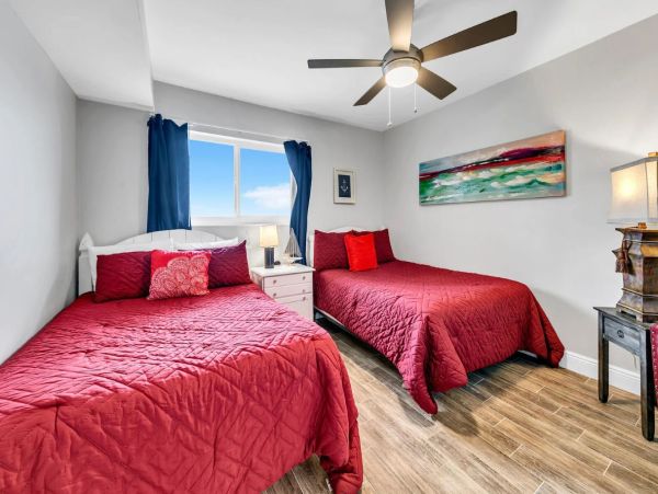 Destin Two Bedroom Beachfront Rental with Stunning Views