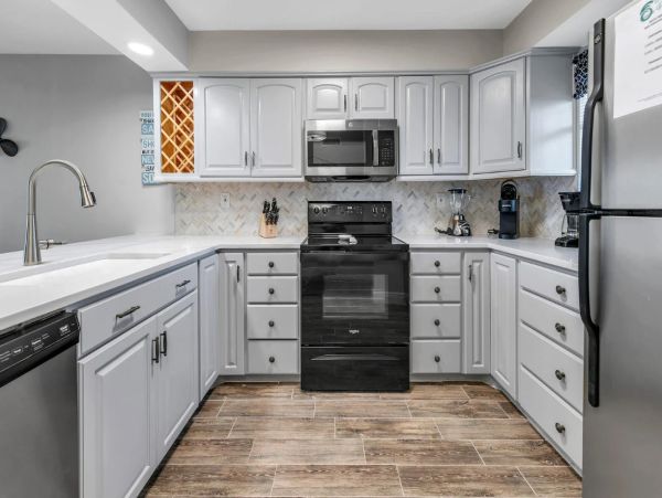 Destin Two Bedroom Beachfront Rental with Stunning Views