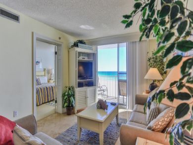 We Love This Destin Beachfront Vacation Condo Call Today