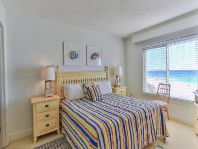 We Love This Destin Beachfront Vacation Condo Call Today