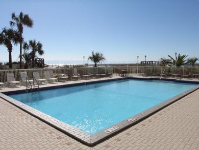 Community Pool Community Pool