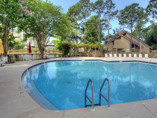Miramar Beach 2 Bedroom Vacation Condo