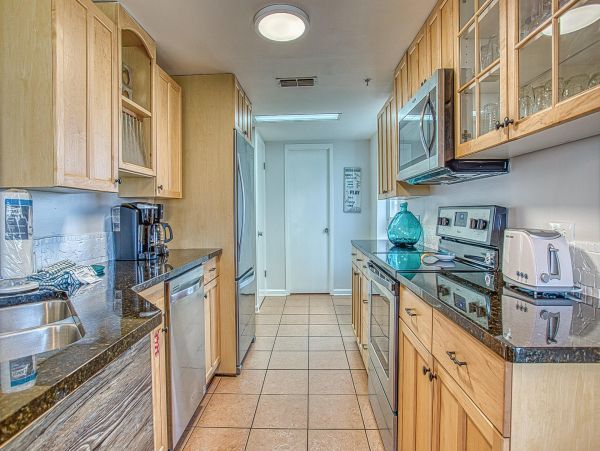Destin Vacation Condo Sleeps Six Guests