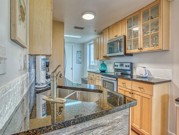 Destin Vacation Condo Sleeps Six Guests