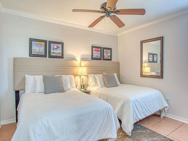 Destin Vacation Condo Sleeps Six Guests