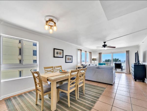 Destin Vacation Condo Sleeps Six Guests