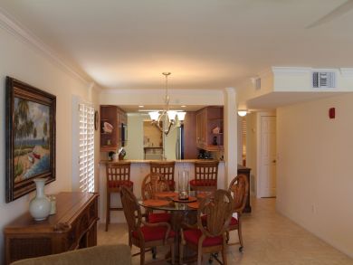 Kitchen & Dining Area Kitchen & Dining Area