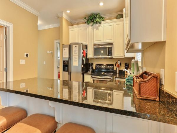 Santa Rosa Beach Vacation Home Three Bedrooms Communal Pool