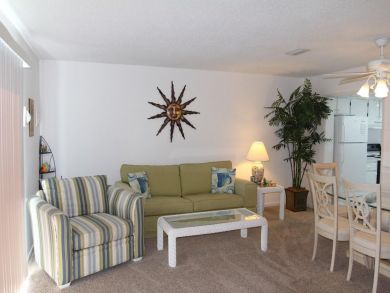 Living & Dining Area