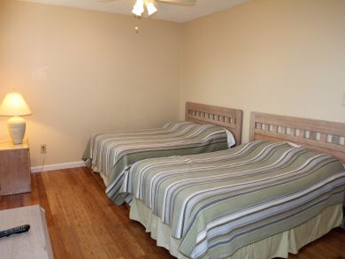 Guest Bedroom with Two Double Beds Guest Bedroom with Two Double Beds