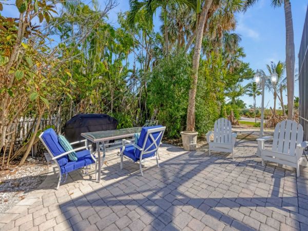 Almost on the Sand Captiva Rental Home Five Bedrooms Sleeps 12