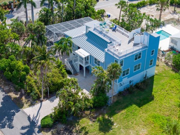 Almost on the Sand Captiva Rental Home Five Bedrooms Sleeps 12