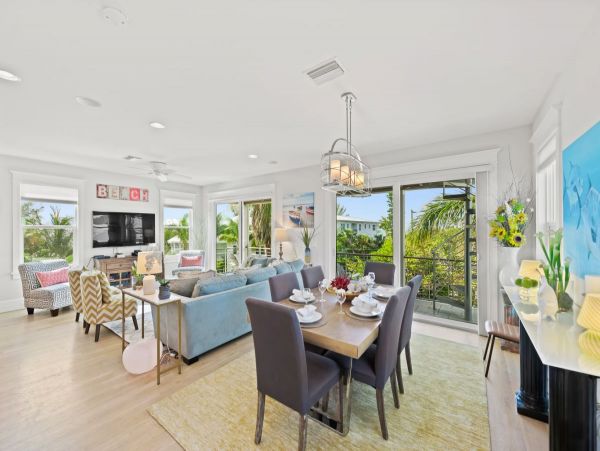Anna Maria Island 5 Bedroom Two Houses Away Beach Access