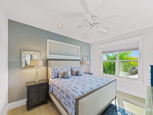 Anna Maria Island 5 Bedroom Two Houses Away Beach Access