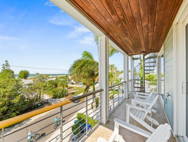 Anna Maria Island 5 Bedroom Two Houses Away Beach Access