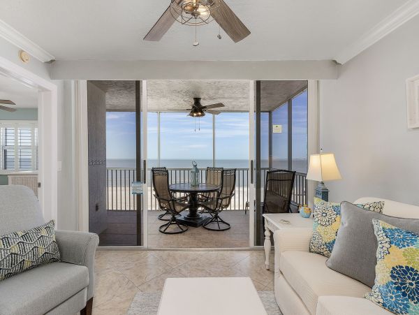 Estero Island Vacation Rental Fort Myers Beach Condo with Gulf & Bay Views