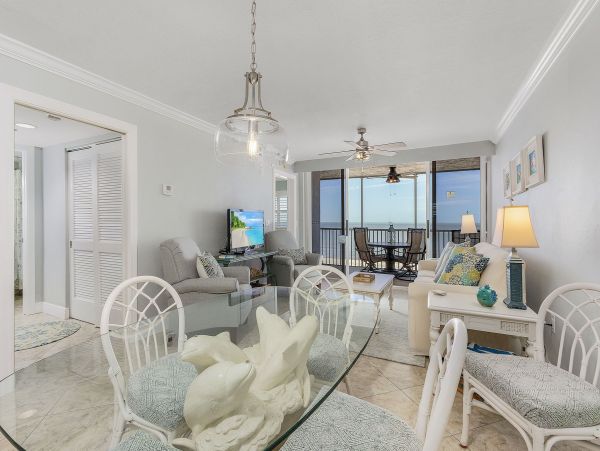 Estero Island Vacation Rental Fort Myers Beach Condo with Gulf & Bay Views