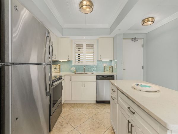 Estero Island Vacation Rental Fort Myers Beach Condo with Gulf & Bay Views
