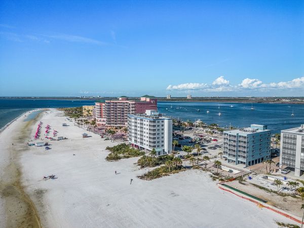 Estero Island Vacation Rental Fort Myers Beach Condo with Gulf & Bay Views
