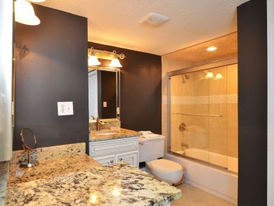Bathroom with Shower in Tub