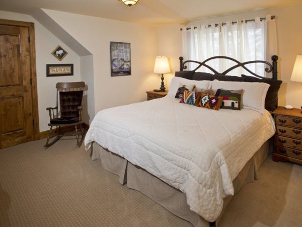 Vail 5 Bedroom Ski Vacation Home Sleeps 12