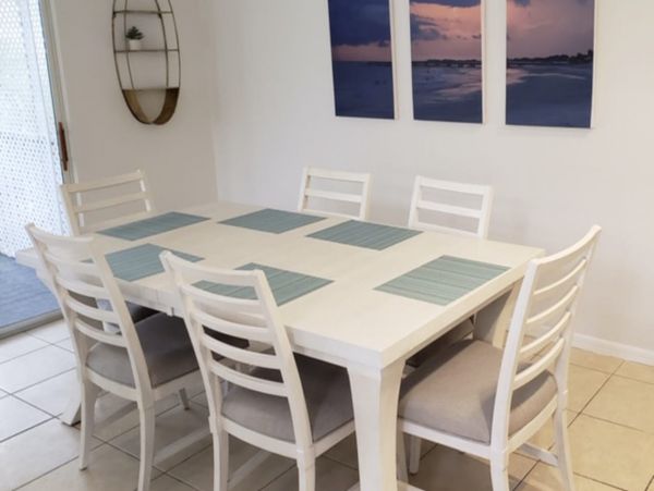 Steps to the Beach from this Anna Maria Rental Pool Home