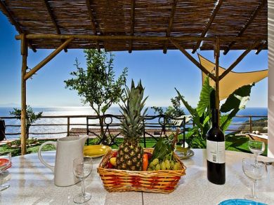 Outdoor Dining Area