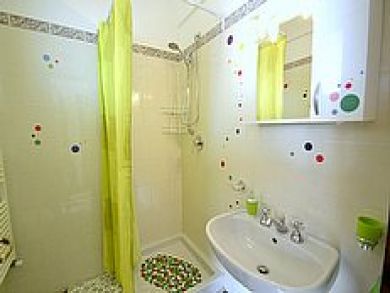 Bathroom with Walk-in Shower