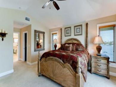 Canalfront 3 Bedroom Pool Rental on Anna Maria Island Canalfront 3 Bedroom Pool Rental on Anna Maria Island