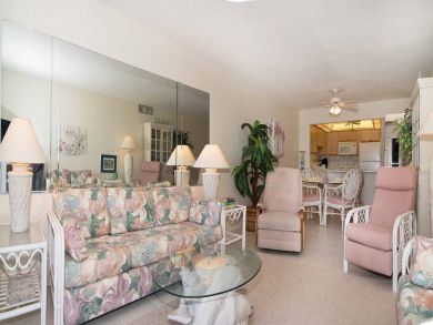 Two Bedroom Holmes Beach Vacation Condo with Pool
